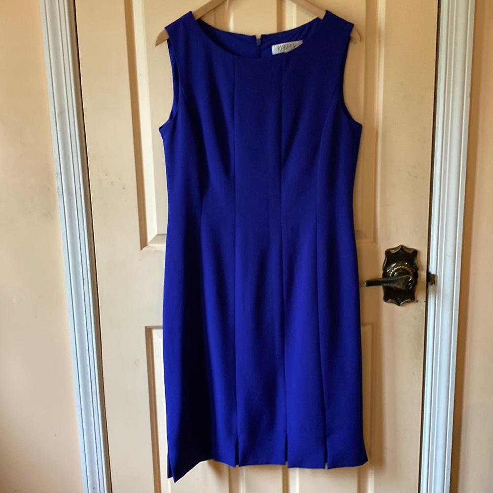 Jasper Purple Sheath Hem Accent Size 10